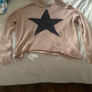 knit sweater with Star design
